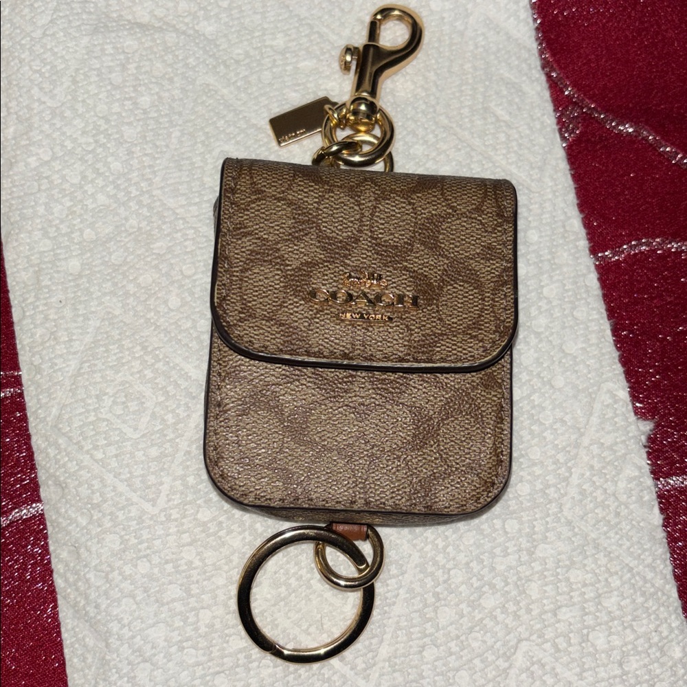 Coach Multi Attachments Case Bag Charm ,key ring, earbud carrier - Picture 2 of 8